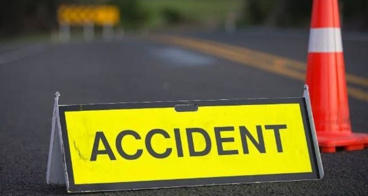 بنزرت.. وفاة شاب وإصابة آخرين في حادث مرور خطير 1 بنزرت.. وفاة شاب وإصابة آخرين في حادث مرور خطير